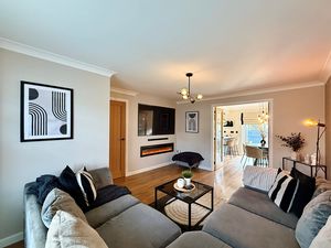 Photo 24- click for photo gallery